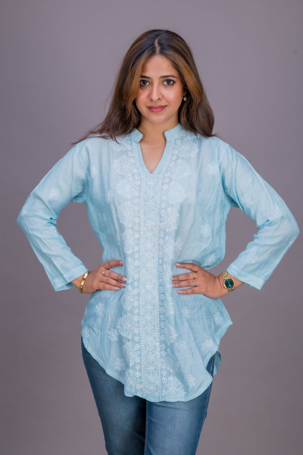MUSLIN SHORT (white thread)