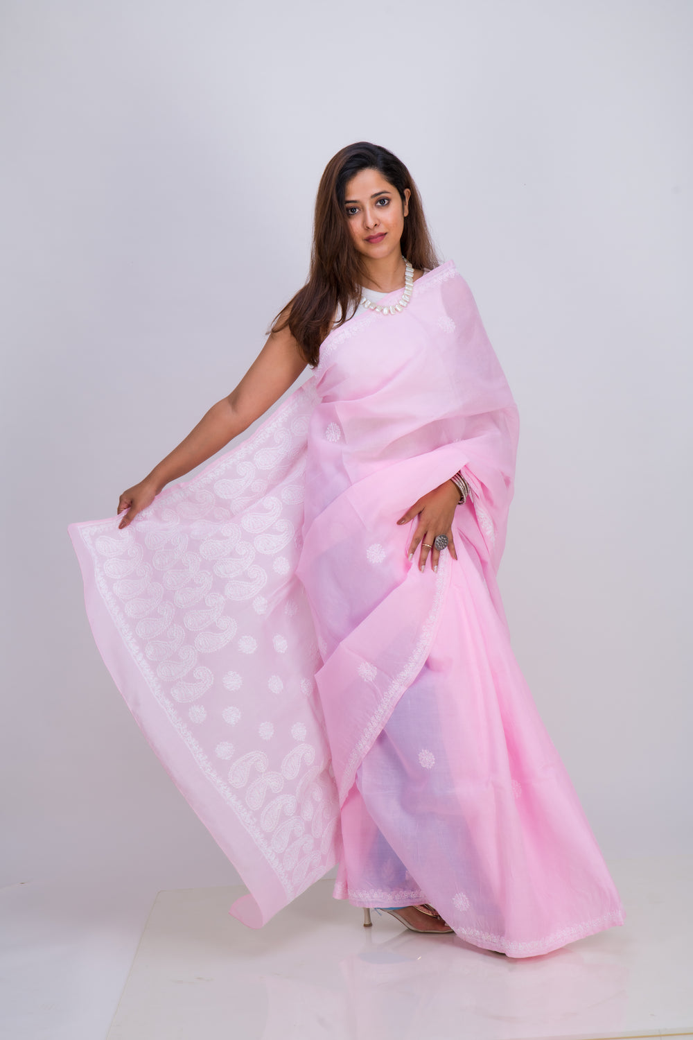 COTTON SAREE BUTI AND BORDER