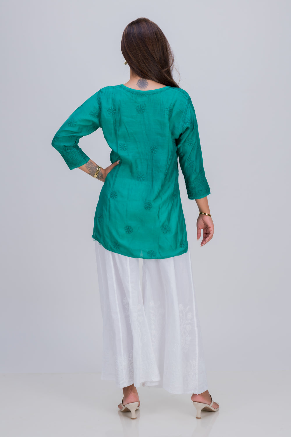MUSLIN SHORT (FULL WORK)