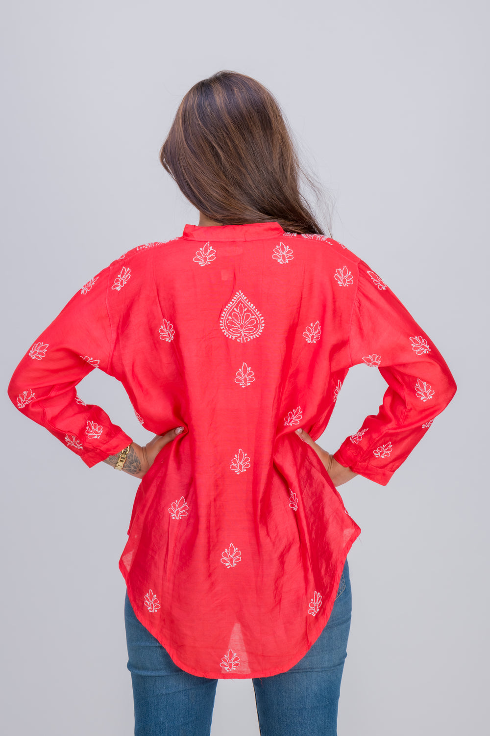 MUSLIN SHORT (white thread)